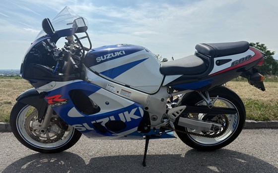 Gebrauchtmotorrad Suzuki GSX-R 600 - Bild 2