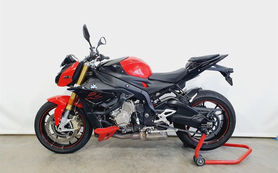 Gebrauchtmotorrad BMW S 1000 R - Bild 5