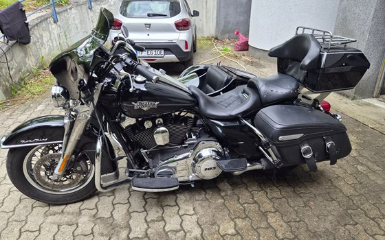 Gebrauchtmotorrad Harley-Davidson Road King Classic FLHRC - Bild 11