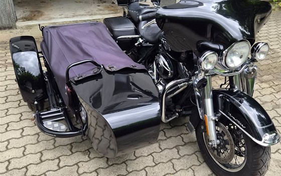 Gebrauchtmotorrad Harley-Davidson Road King Classic FLHRC - Bild 12