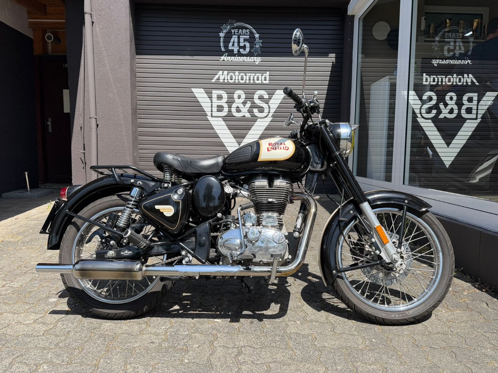 Royal Enfield Classic 500 EFI