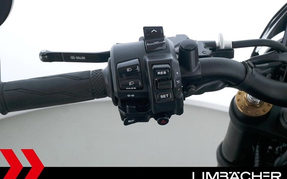 Gebrauchtmotorrad Yamaha XSR900 - Bild 22