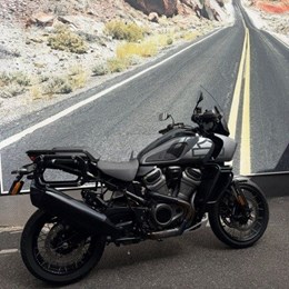 GEBRAUCHTFAHRZEUG Harley-Davidson Pan America 1250
