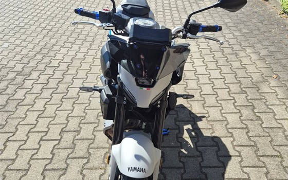 Gebrauchtmotorrad Yamaha MT-07 - Bild 1