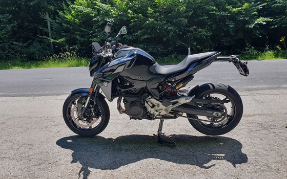 Gebrauchtmotorrad BMW F 900 R - Bild 1
