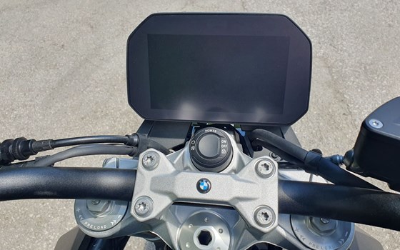 Gebrauchtmotorrad BMW F 900 R - Bild 15