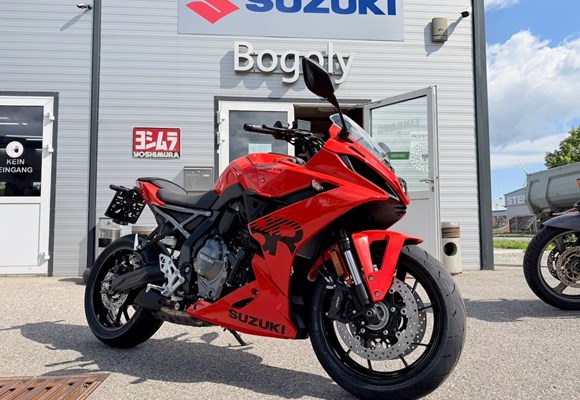 Suzuki GSX-8R