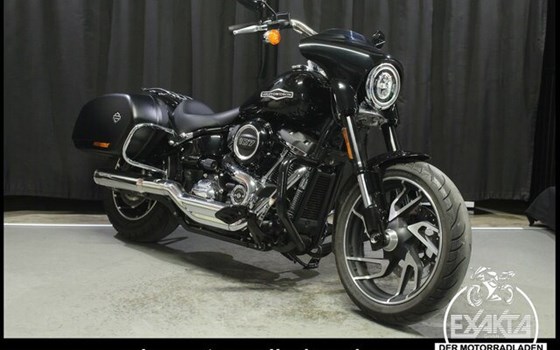 Gebrauchtmotorrad Harley-Davidson Softail Sport Glide FLSB - Bild 7