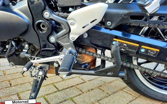 Gebrauchtmotorrad Kawasaki Z900 RS - Bild 11