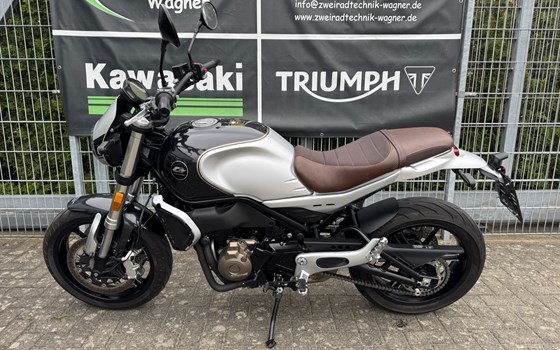 Gebrauchtmotorrad QJ Motor SRV 550 - Bild 7
