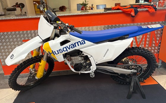 Neufahrzeug Husqvarna FC 450 - Bild 2