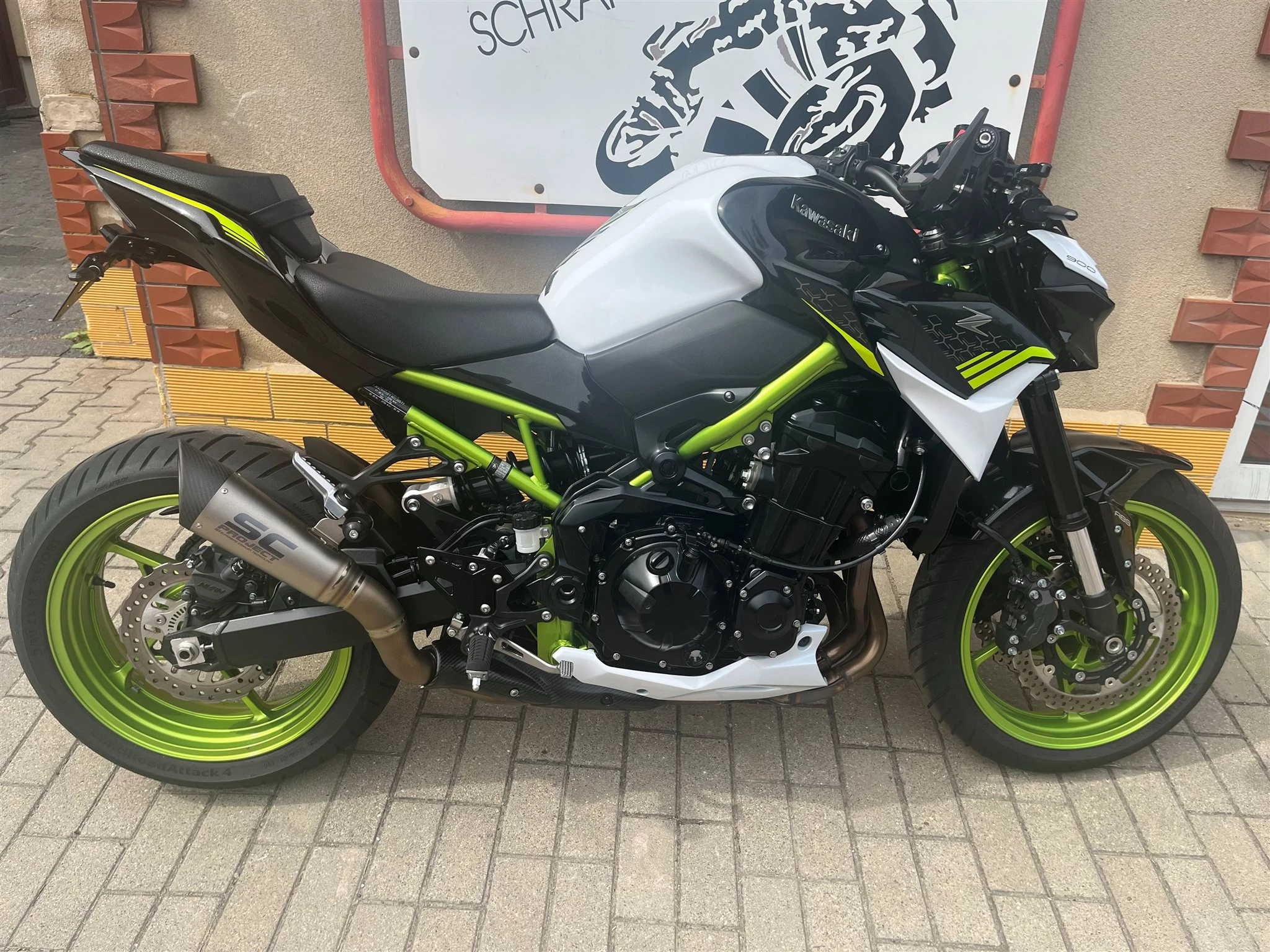 Kawasaki Z900