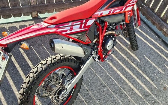 Gebrauchtmotorrad Beta RR 125 4T - Bild 2