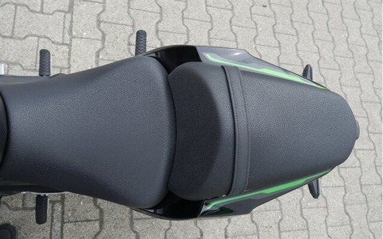 Gebrauchtmotorrad Kawasaki Z650 - Bild 20