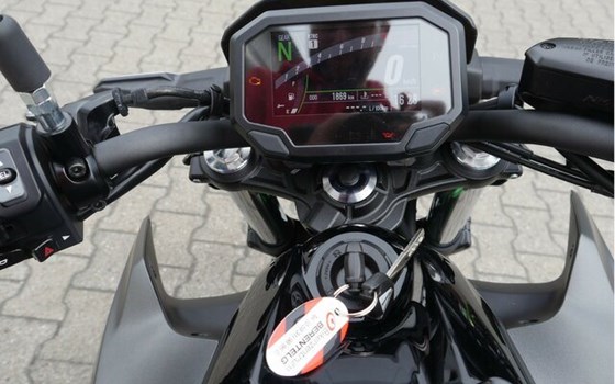 Gebrauchtmotorrad Kawasaki Z650 - Bild 22