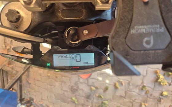 Gebrauchtmotorrad KTM 640 Duke 2 - Bild 2