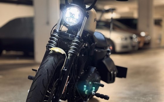 Gebrauchtmotorrad Harley-Davidson Sportster XL 883 N Iron - Bild 17