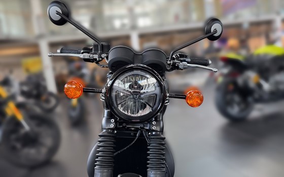Neufahrzeug Triumph Bonneville T120 Black - Bild 8