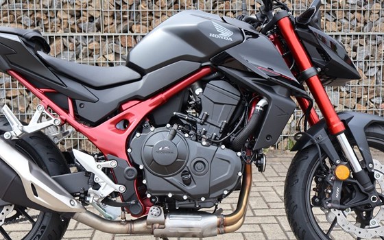 Gebrauchtmotorrad Honda CB750 Hornet - Bild 13