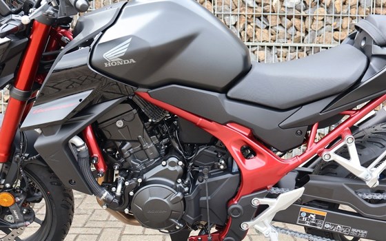 Gebrauchtmotorrad Honda CB750 Hornet - Bild 3