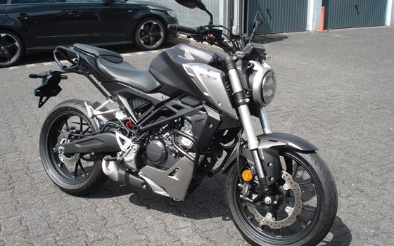 Gebrauchtmotorrad Honda CB125R - Bild 2