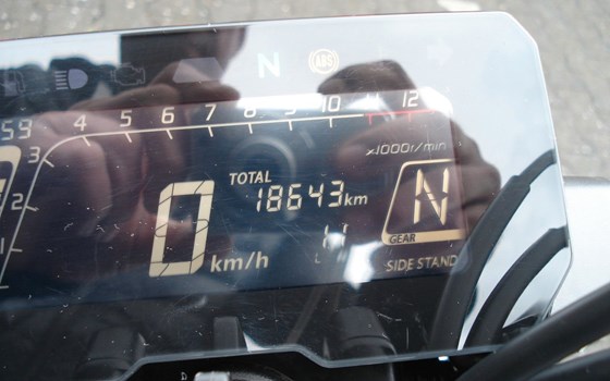 Gebrauchtmotorrad Honda CB125R - Bild 6