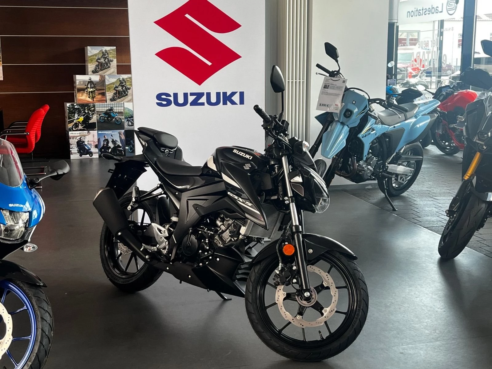 Suzuki GSX-S125