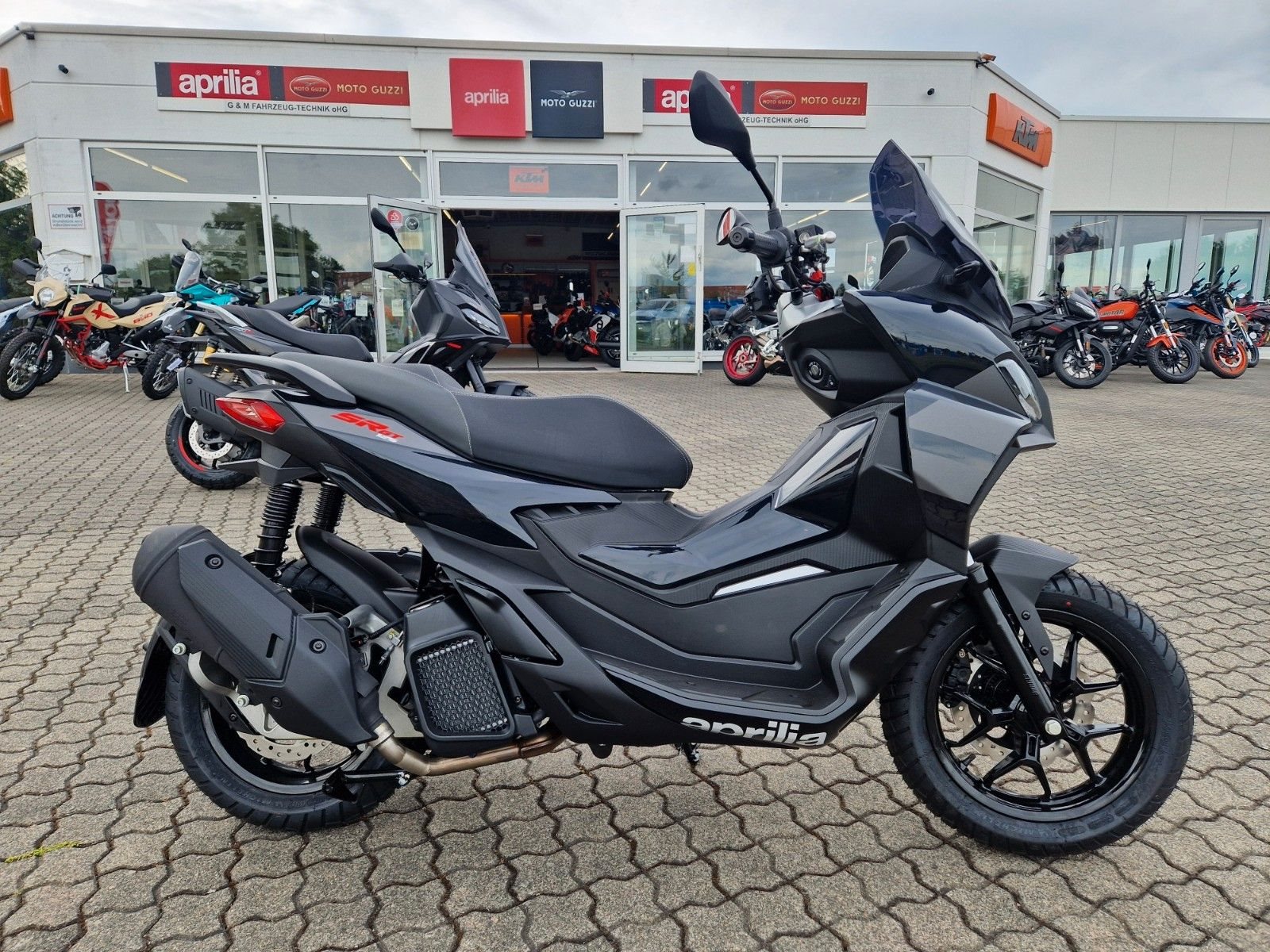 Aprilia SR GT ABS 125 