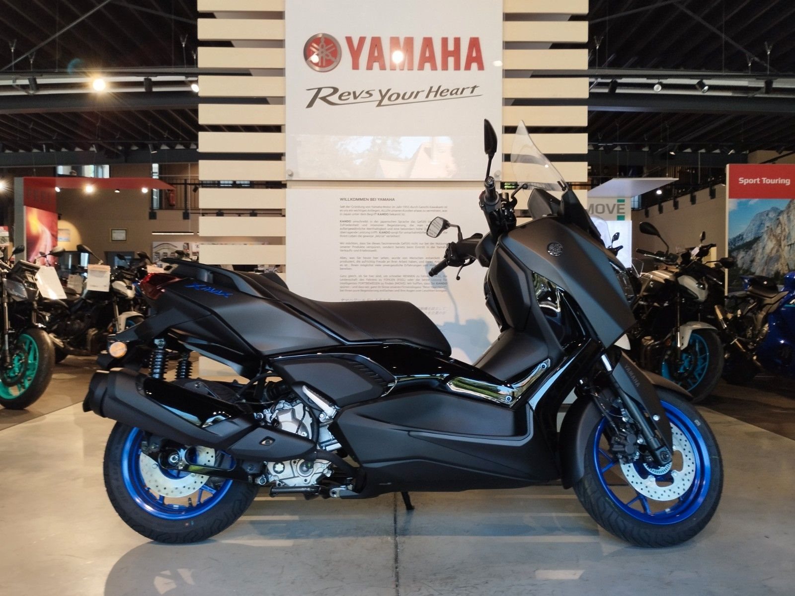 Yamaha XMAX 300