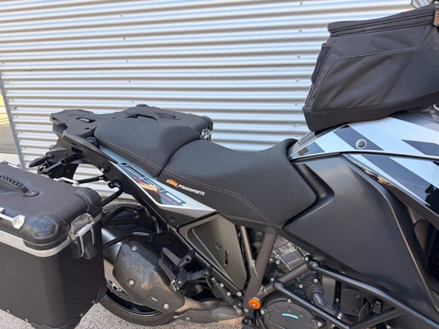 KTM 1290 Super Adventure S (silber) - Bild 8