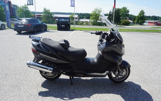 Gebrauchtmotorrad Suzuki Burgman 650 - Bild 6