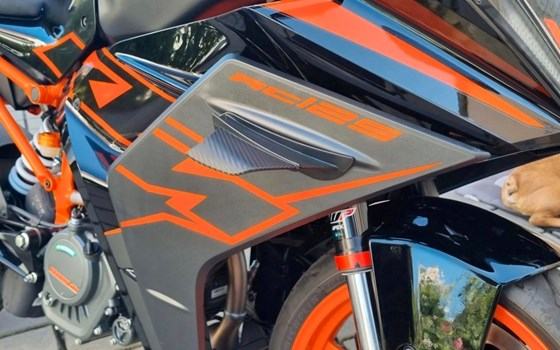 Gebrauchtmotorrad KTM RC 125 - Bild 5