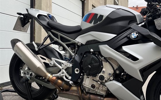 Gebrauchtmotorrad BMW M 1000 R - Bild 2