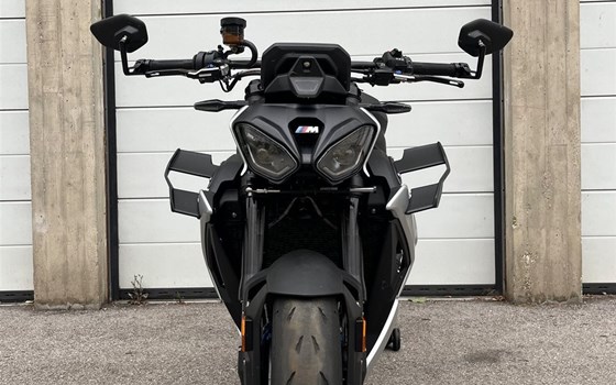 Gebrauchtmotorrad BMW M 1000 R - Bild 3