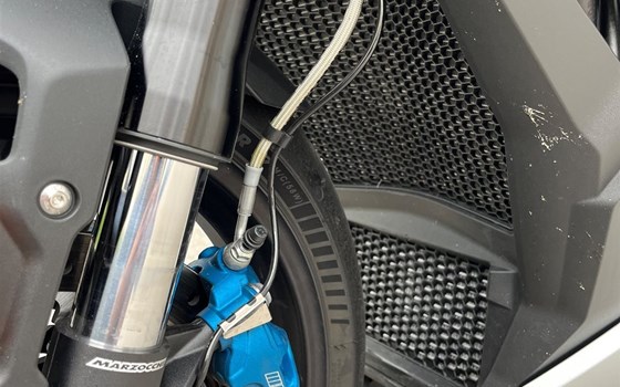 Gebrauchtmotorrad BMW M 1000 R - Bild 6