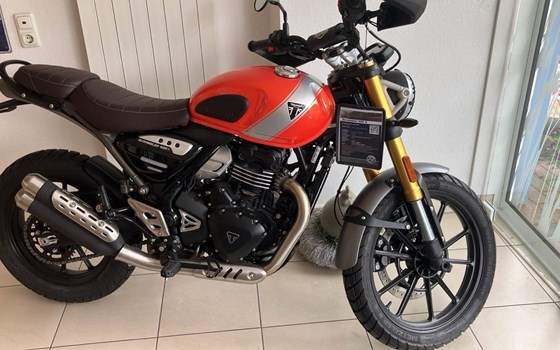 Gebrauchtmotorrad Triumph Scrambler 400 X - Bild 1