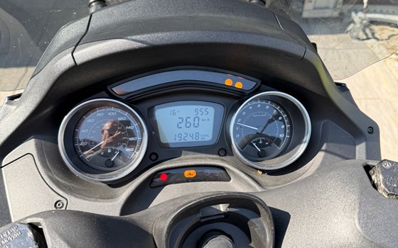 Gebrauchtmotorrad Piaggio MP3 500 hpe Sport Advanced - Bild 4