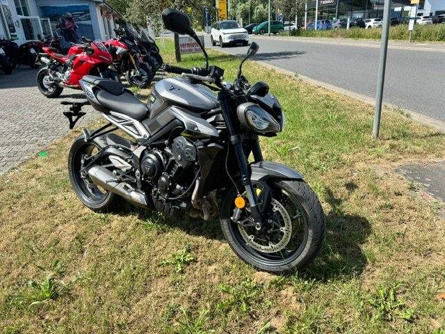Gebrauchtfahrzeug
