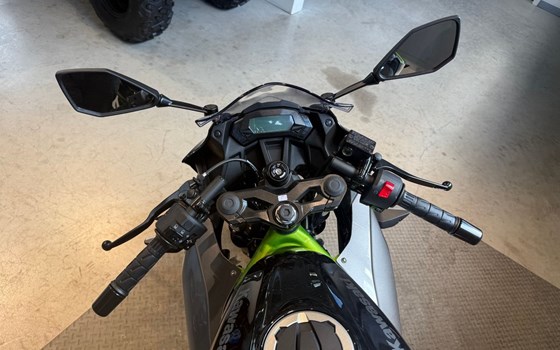 Neufahrzeug Kawasaki Ninja 125 - Bild 7