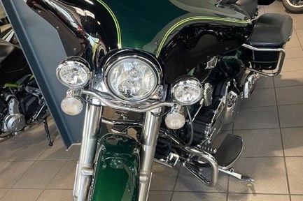 Harley-Davidson Touring Road King FLHR