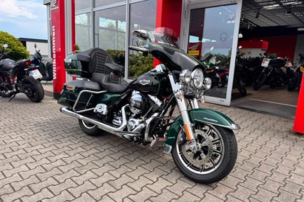 Harley-Davidson Touring Road King FLHR
