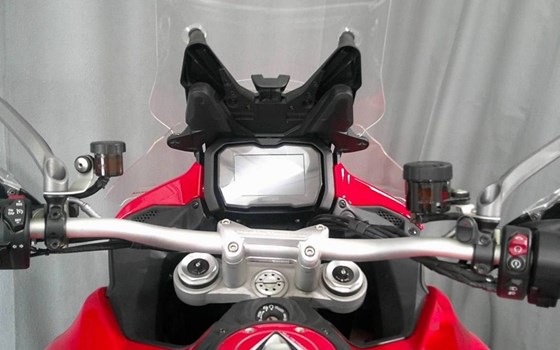 Gebrauchtmotorrad Ducati Multistrada V4 - Bild 6