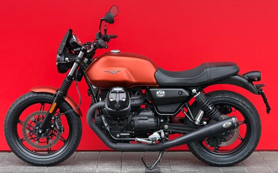 Motorrad Occasion Moto Guzzi V7 Stone - Bild 4