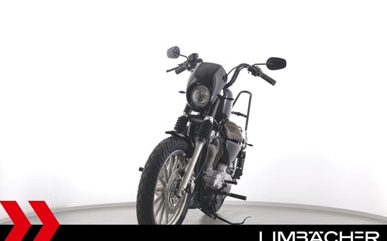 Gebrauchtmotorrad Harley-Davidson Sportster XL 883 - Bild 3