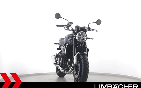 Gebrauchtmotorrad Kawasaki Z900 RS - Bild 11