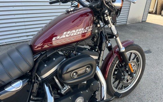 Gebrauchtmotorrad Harley-Davidson Sportster XL 883 R Roadster - Bild 3