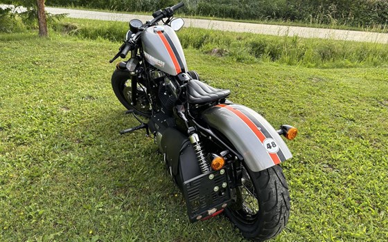 Gebrauchtmotorrad Harley-Davidson Sportster XL 1200X Forty-Eight - Bild 11