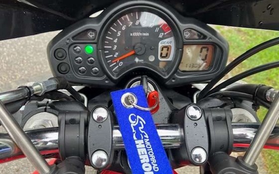 Gebrauchtmotorrad Suzuki SFV 650 Gladius - Bild 3