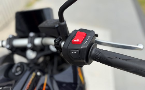 Gebrauchtmotorrad Yamaha MT-07 Y-AMT 35kW - Bild 11