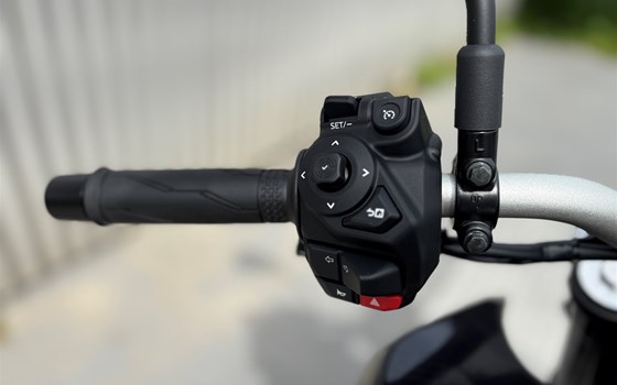 Gebrauchtmotorrad Yamaha MT-07 Y-AMT 35kW - Bild 10